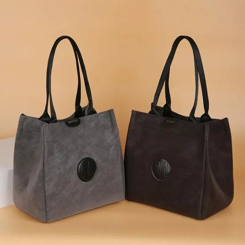 Large Capacity Bucket Bag Minimalist Handheld Shoulder Bag Casual Portable Tote for Women Daily Travel Accessory
