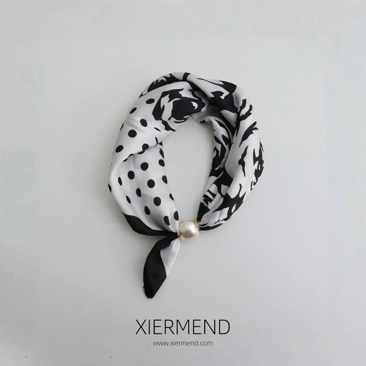 Necklaces Pearls Magnetic Buckles Scarves Short Collarbones Clothing Accessories Neck Protection Scar Covering Women's Scarves