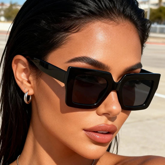 One Large-Frame Solid-Color Retro Fashion Sunglasses for Women, Suitable for Shopping, Daily Wear, Travel, Vacation and Gifting.