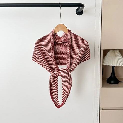 Fashionable Comfortable Triangle Striped Scarf Elegant Windproof Neck Warmer Versatile Soft Knit Wool Scarf Casual Wear