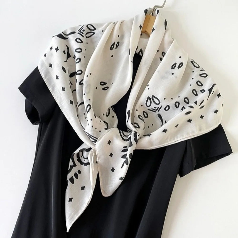 Simple Thin Square Scarf Korean Style Breathable Small Scarves 90cm Scarf Hair Band Square Handkerchief Beach